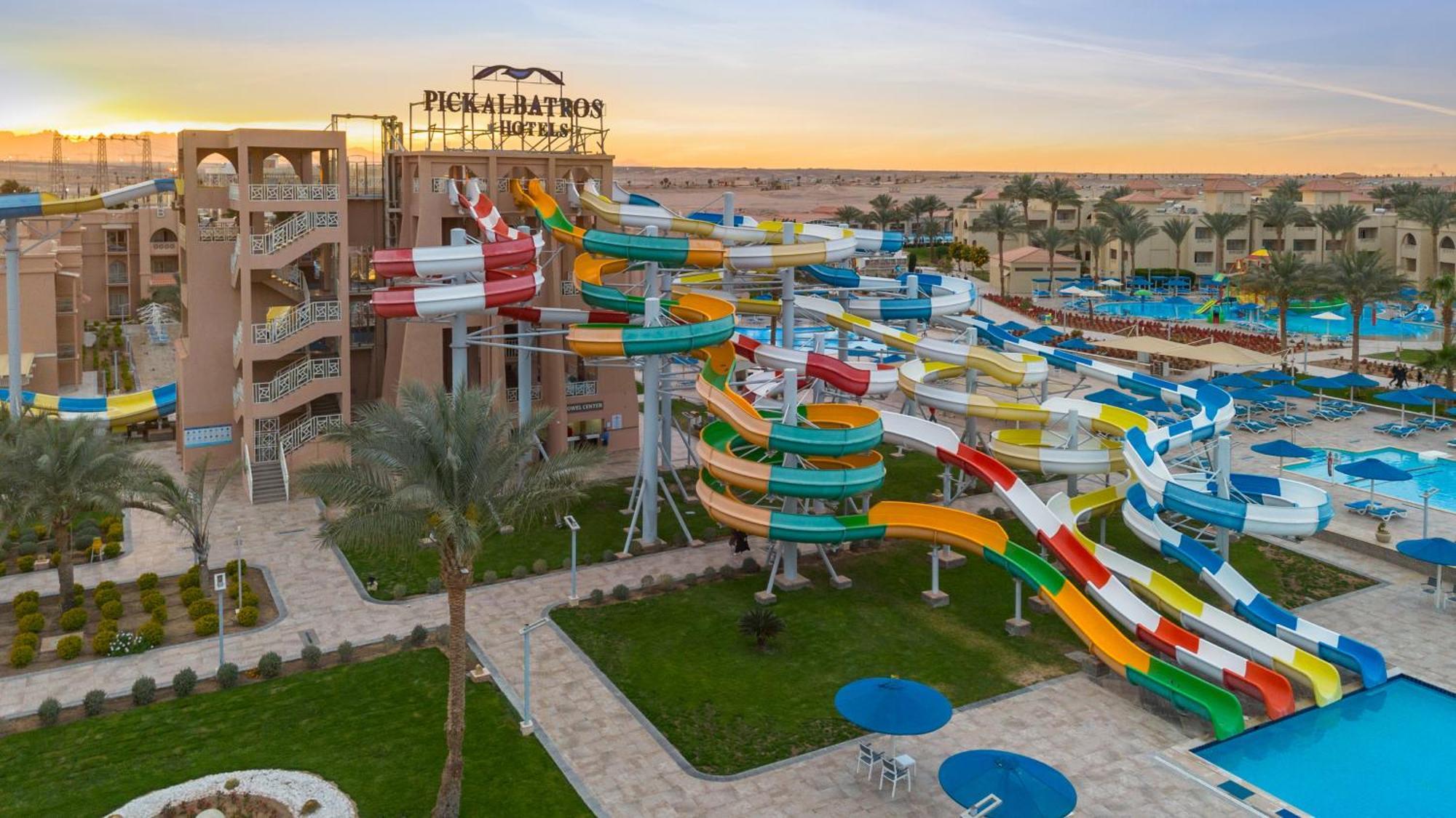 Курортный комплекс Pickalbatros Aqua Park -